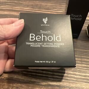 younique Touch Behold Translucent